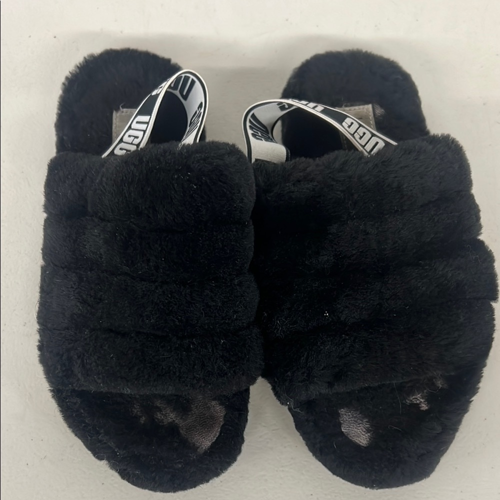 Ugg sz4 black fluff yeah pull on slippers sandal